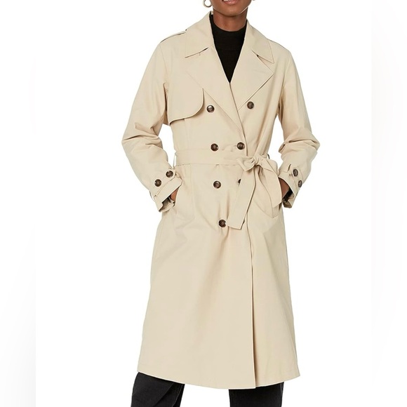 Jackets & Blazers - NWT Trench Coat